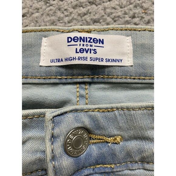 DENIZEN from Levis Women's Ultra-High Rise Super Skinny Slimming Jean 18 W34 New - Picture 4 of 9